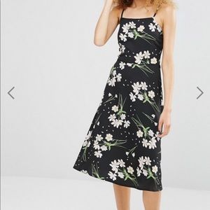 Midi Dress With Lace Up Back In Floral Print